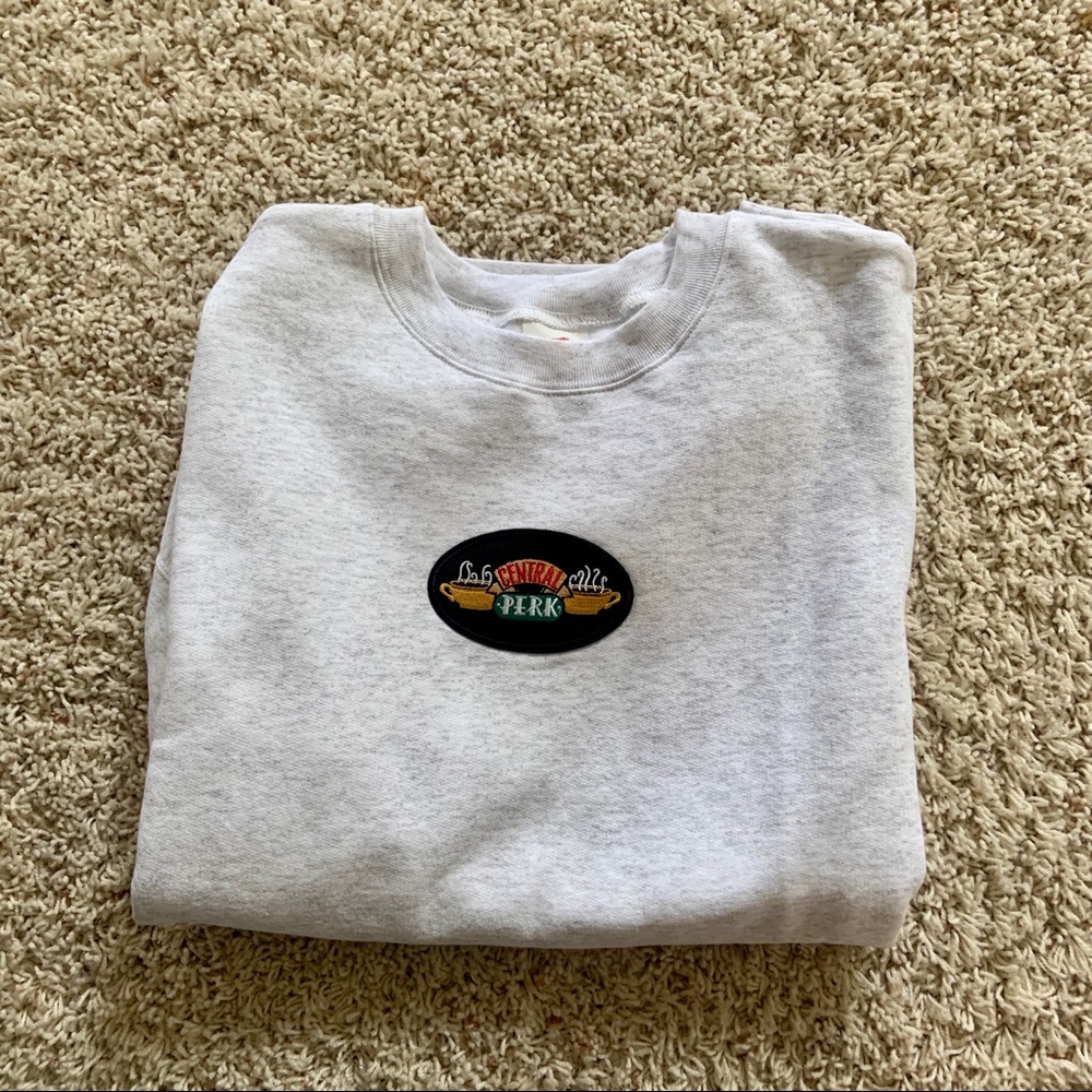 n e w | friends central perk crewneck ♡ - Picture 8 of 8